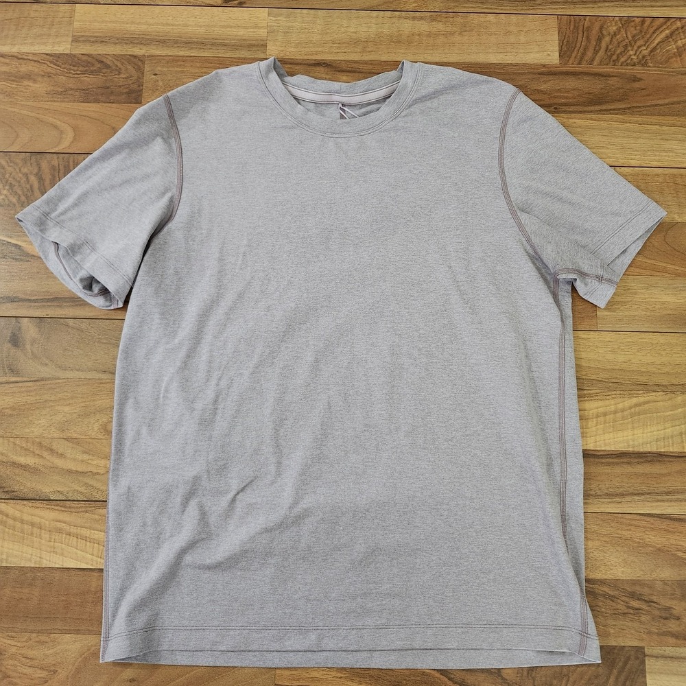 Lululemon Mens Soft Cotton Blend Short Sleeve Shirt Marble Lavender Size Large